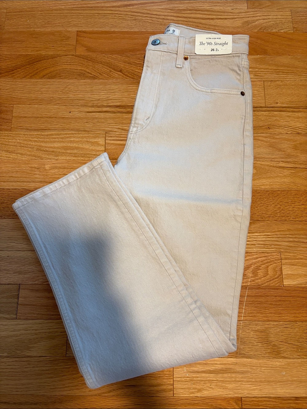 Abercrombie & Fitch Straight-Leg Jeans in Cream